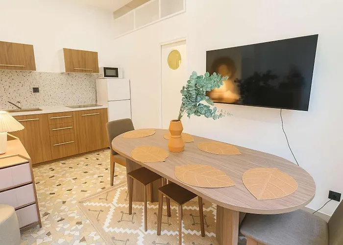 Bonne Nouvelle - Rex - 10 - 6p